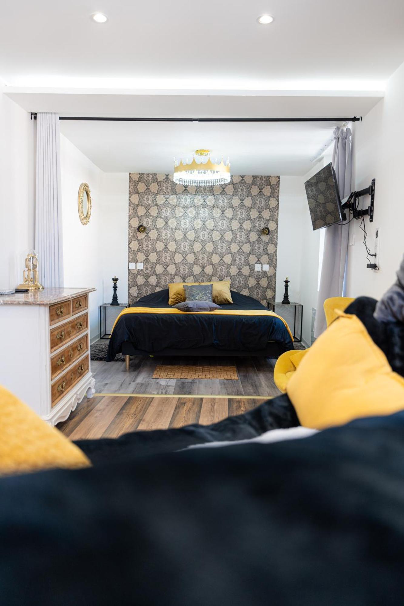 Appartement De La Noblesse - Designed By C.M Selestat Luaran gambar